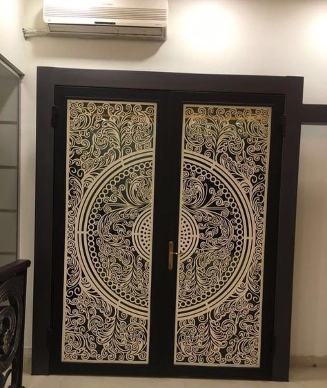 Cnc Main Gate Design, Cnc Gate Design Modern, Mandir Gate Design, Cnc Gate Design, Cnc Door Design, Cnc Door, Wooden Door Ideas, Decorative Metal Screen, Door Decoration Ideas