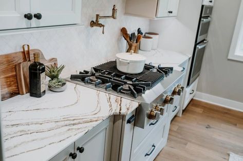 Clovelly - Novel Kitchen and Bath Ranch Home Designs, Quartz Design, Creamy Background, Ranch House Designs, Ski Condo, Cambria Quartz, Kitchen 2024, How To Install Countertops, Quartz Surfacing