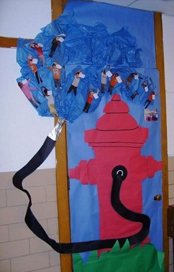 Make the first day back to school a blast with these creative classroom door ideas! You'll be the star teacher with these classroom hallway decorations! Jungle Classroom Door, Room Door Ideas, Classroom Door Ideas, Classroom Door Decorating, Fire Safety Activities, Fire Safety Preschool, Fire Safety Week, Preschool Bulletin, Preschool Bulletin Boards