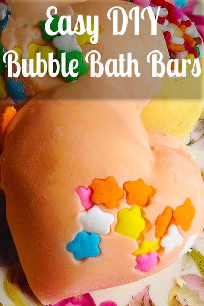 Bubbles Bar, Diy Bubble Bar, Whipped Soap Diy, Bubble Bar Recipe, Diy Bubble Bath, Bath Jellies, Bubble Bath Soap, Bath Beads, Shower Melts