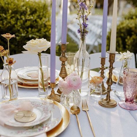 Mismatched China Wedding, Rebecca Lynn, Vintage Goblets, Mismatched China, Party Tablescapes, Beautiful Tablescapes, Vintage Rentals, Wedding Rentals, Wedding Tablescapes