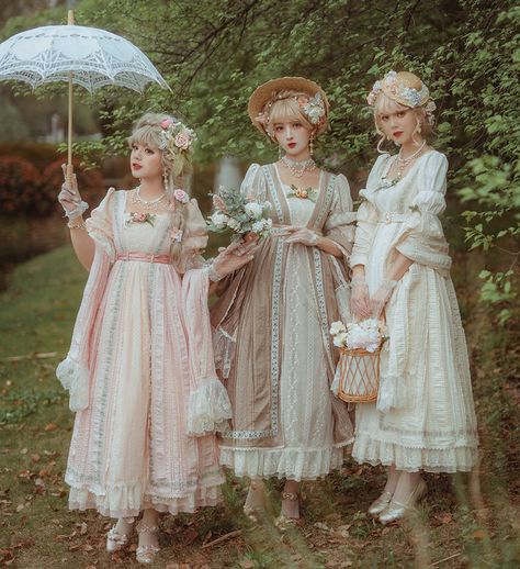 Noni Belanda, Victorian Fashion Dresses, Op Dress, Classic Lolita, 파티 드레스, Victorian Dolls, Linens And Lace, Lace Headbands, Classic Casual