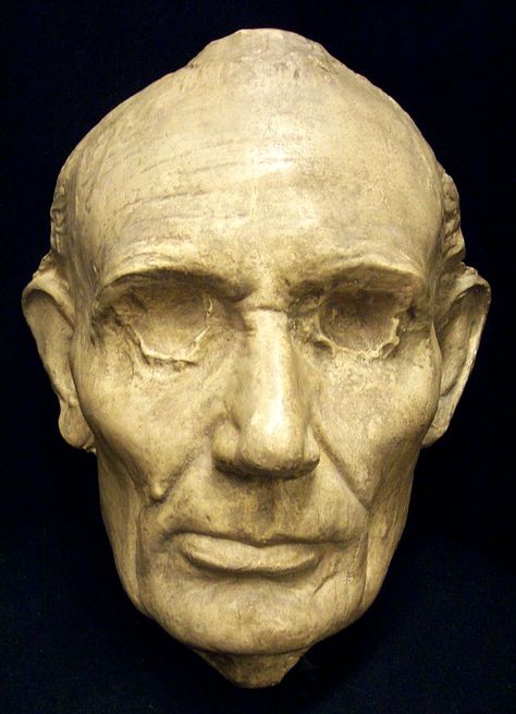 Lincoln life mask. Dante Gabriel Rossetti, William Wordsworth, Dante Alighieri, John Keats, Isaac Newton, Walt Whitman, Post Mortem, Famous Americans, American Presidents