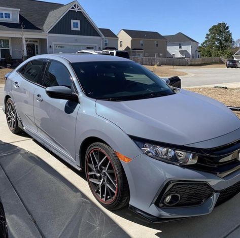 Aesthetic Cars For Teens, Honda Civic Aesthetic, Honda Civic Hatchback Sport, Honda Sports Car, 2019 Honda Civic, Honda Civic Car, Honda Civic Sport, Car For Teens, Civic Car