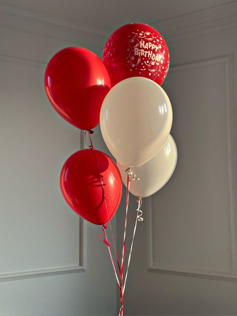 Red Balloons Aesthetic, Baloon Aestethic, Red Aesthetic Birthday, Birthday Balloons Aesthetic, Red Birthday Theme, Dirty Shirley, Helium Balloons Birthday, Balloon Surprise, Happy Birthday Theme