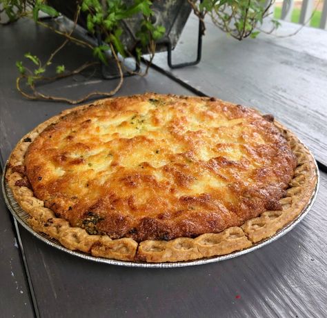 Paula Deen Tomato Pie, Tomato Bacon Pie, Tomato Pie Recipe Easy, Tomato Pie With Bacon Recipe, Palmetto Cheese Tomato Pie, Tomato Pie With Cornmeal Crust, Southern Tomato Pie All Recipes, Bacon Pie, Tomato Pie Recipe