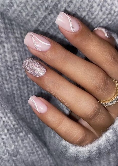 Pink Wedding Nails, Wedding Nails Bridesmaid, Bridesmaids Nails, Nails Bridesmaid, Unghie Sfumate, Nails For Bride, October Nails, Nagel Tips, Christmas Gel Nails