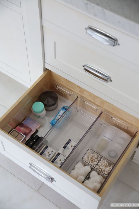 Organized Bathroom Drawers - The Sunny Side Up Blog Pet Drawer Organization, Toiletry Drawer Organization, Organizing Deep Bathroom Drawers, Deep Bathroom Drawer Organization, Bathroom Drawer Organization Ideas, Bathroom Drawer Storage, Ideas For Bathrooms, Deep Drawer Organization, Diy Drawer Organizer