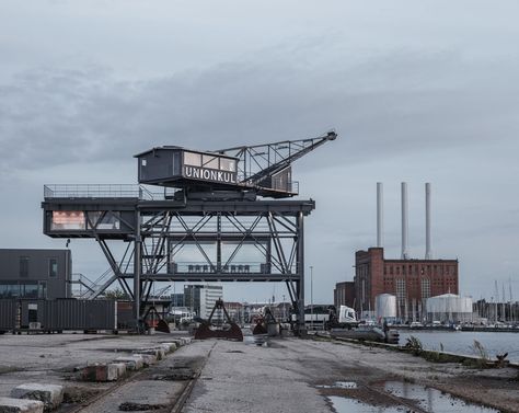 A Former Copenhagen Coal Crane Transformed to Offer a Luxurious Getaway in the Sky Architect Meaning, Industrial Landscape, Industrial Architecture, Luxury Getaway, Renzo Piano, Industrial Photography, Urban Industrial, Adaptive Reuse, K R