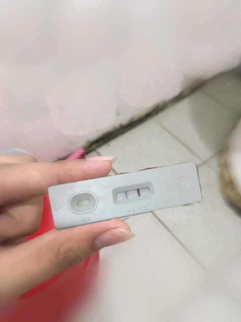 Pregnancy test Pregnancy Test Kit Positive, Positive Pregnancy Test Pictures, Pregnancy Kit, Fake Pregnancy, Names For Boyfriend, Beauty Crush, New York City Vacation, Positive Pregnancy Test, Cute Images With Quotes