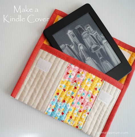 Make a Kindle Cover Fabric Ipad Cover, Kindle Holder Diy, Phone Cover Template Free Printable, Kindle Pouch Sewing Pattern, Sewing Kindle Case, Cricut Cover Pattern, Diy Kindle Cover, Kindle Covers Diy Free Pattern, Kindle Pouch Diy Free Pattern