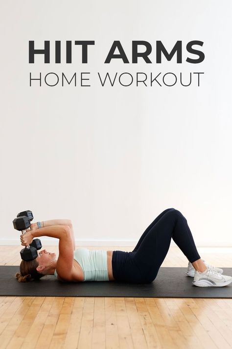 Upper Body Hiit, Cardio Tabata, At Home Hiit, Upper Body Hiit Workouts, Chest And Back Workout, Home Hiit, Hiit Exercises, Full Body Workout Plan, Arm Workouts At Home