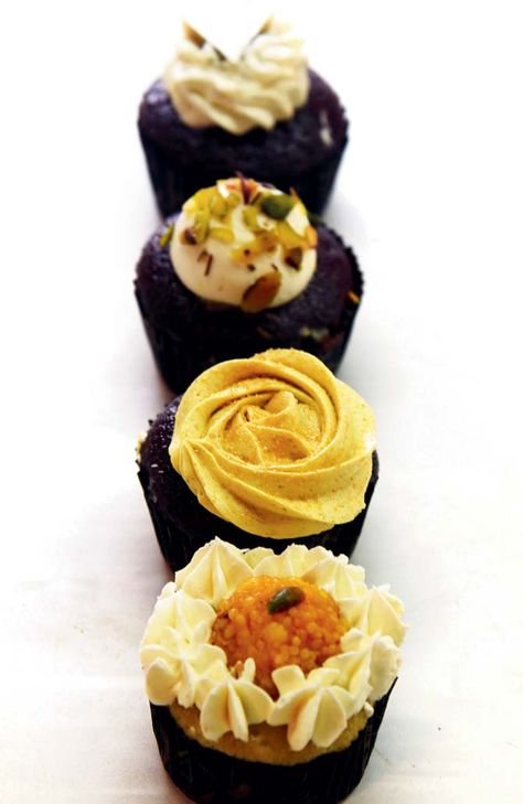 Indian Fusion Cupcakes, Fusion Cupcakes, Diwali Cupcakes, Fusion Mithai, Diwali Desserts, Fusion Foods, Festive Cupcakes, Fusion Desserts, Jar Cakes