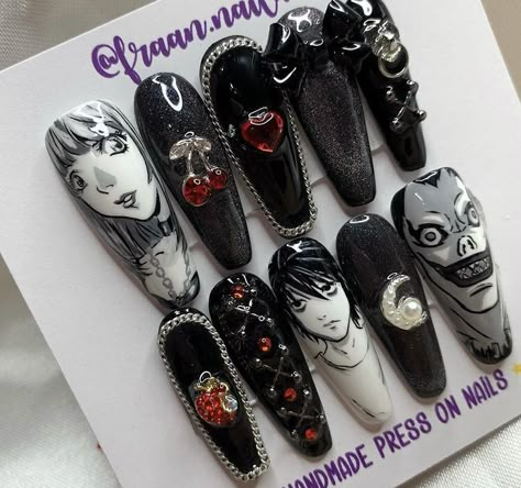 Misa Amane Nails, Gothic Nail Art Dark, Junji Ito Nails, Manga Nails, Anime Nail, Punk Nails, Gothic Nails, Anime Nails, Edgy Nails