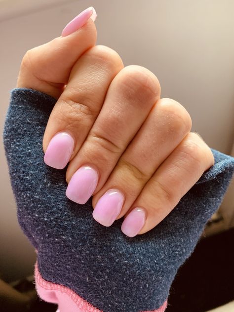 #NaturalNails #SNS #GelPolish #SpringStyle #SpringNails #HealthyNails Cute Short Solid Color Nails, Pastel Sns Nails, Short Dip Powder Nails Spring Pink, Light Pink Dip Powder Nails Short, Short Sns Nails With Tips, Nails Sns Ideas Summer, Squoval Pink Nails, Spring Sns Nails, Short Sns