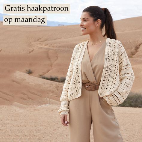 Gratis patroon op maandag. Phildar haakpatroon Gaby, damesvest met gehaakt bloemenpatroon langs de voorbies, hals en mouwen. Dit open gehaakte vest is gemaakt van het garen Phil Rustique. Crochet Vest Pattern Free Easy, Summer Blouse Designs, Crochet Vest Patterns, Crochet Vest Outfit, Crochet Vest Pattern Free, Crochet Cardigan Tutorial, Vest Patterns, Crochet Blouse Pattern, Vest Pattern Free