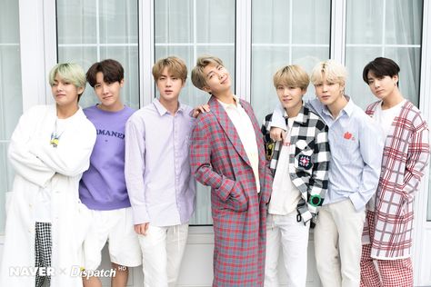 Naver x Dispatch: BTS White Day Special Photoshoot — Group + Subunit Shots | CIRCUITS OF FEVER Suga Rap, Bts Dispatch, Jhope Bts, Bts Group Photos, Wallpaper Bts, Foto Baby, Brand Reputation, White Day, Maroon 5