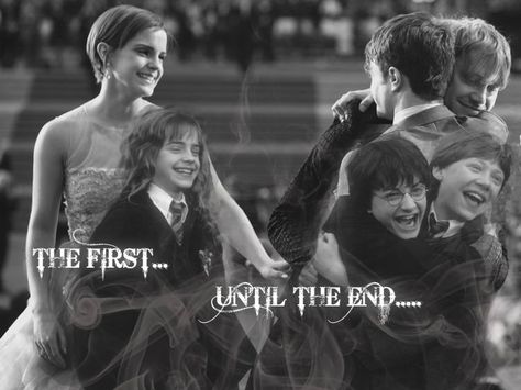 Golden Trio Hugs A Group, Coming Out, Harry Potter