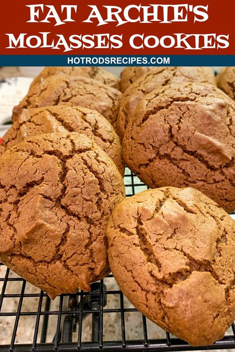 Amish Molasses Cookies Recipe, Archway Molasses Cookie Recipe, Cookies Molasses, School Cookies Recipe, Canadian Recipes, Molasses Recipes, Chewy Molasses Cookies, Molasses Cookies Recipe, Healthy Low Calorie Meals