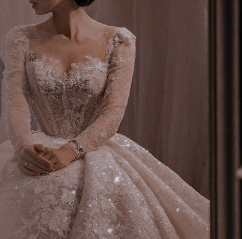 Sjm Aesthetic, Royalty Dress, Royalty Aesthetic, Royal Aesthetic, Fairytale Fashion, Royal Blue Prom Dresses, Fantasy Gowns, Dresses Royal, Princess Aesthetic