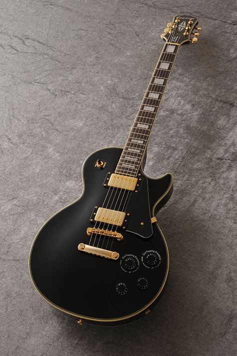 Les Pauls Guitar, Lp Guitar, Lakewood Ohio, Epiphone Guitars, Guitar Obsession, Les Paul Guitars, Guitar Gifts, Cool Electric Guitars, Les Paul Custom