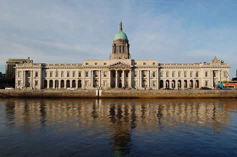 An Architectural Guide to Dublin: 30 Things to See and Do in Ireland’s Capital | ArchDaily Cardboard City, Irish Architecture, Dublin Travel, Custom House, The Middle Ages, Middle Ages, 21st Century, Dublin, Custom Homes