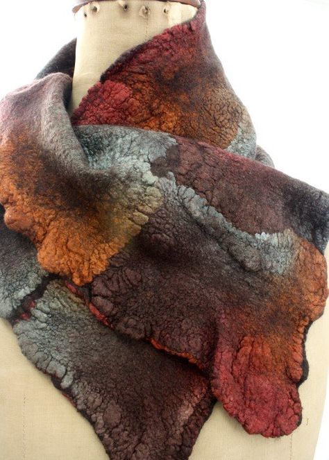 Nuno Felt Scarf, Old Towels, Wet Felt, Felt Pattern, Felt Patterns, Felting Tutorials, Jewelry Workshop, Felt Material, My Gallery