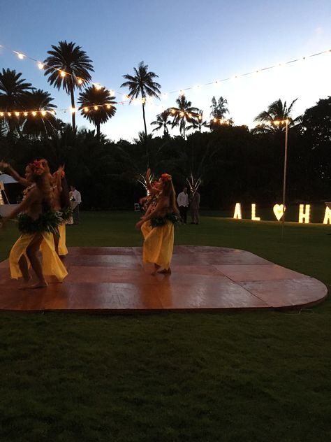 CJ Wedding Loulu-2 Beach Dance Floor, Wooden Dance Floor, Dance Floor Rental, Beach Dance, Outdoor Dance Floors, Kualoa Ranch, Dance Floor Wedding, Honolulu Oahu, Marquee Sign