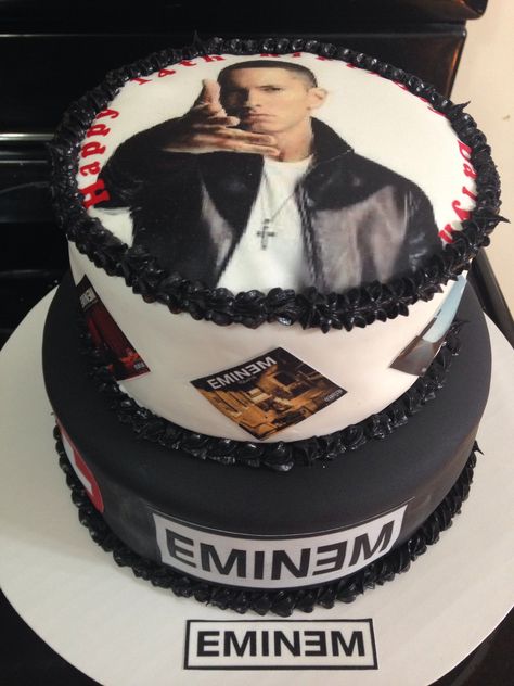 Eminem Cake Eminem Birthday Cake, Eminem Cake, Eminem Inspired Tattoos, Eminem Birthday, Marshall Eminem, Eminem Memes, Eminem Funny, Eminem Songs, The Slim Shady