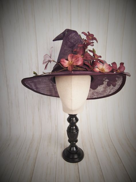 Pretty Witch Hat, Vintage Witch Hat, Witch Hat Cottagecore, Wide-brim Hat, Flower Witch Costume, Flower Witch Hat, Fancy Witch Hat, Witch Robes, Straw Witch Hat