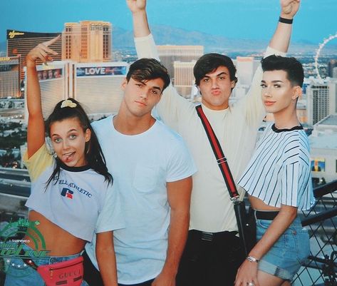 Dolan Twins, Emma Chamberlain, and James Charles Dollan Twins, Ethan And Grayson Dolan, Ethan Dolan, Grayson Dolan, Emma Chamberlain, Dolan Twins, Bff Pictures, James Charles, Friend Goals