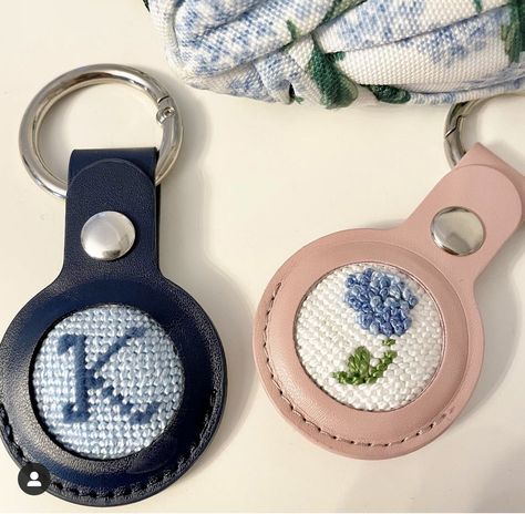 Needlepoint Finishing Ideas, Mini Needlepoint, Needlepoint Keychain, Needlepoint Finishing, Needlepoint Projects, Needlepoint Ideas, Needlepoint Belts, Needlepoint Stockings, Cute Sewing Projects