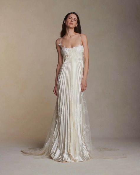 Scarlet – Danielle Frankel Wedding Dress Danielle Frankel, Cinq Bridal Dresses, Pleated Wedding Gown, Vintage Beaded Wedding Dress, Danielle Frankel Wedding Dress, Drop Waste Wedding Dress, Formal White Dresses, Textured Wedding Dress, Danielle Frankel Bridal