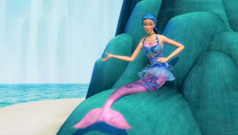 Mermaidia Aesthetic, Barbie Mermaidia Aesthetic, Barbie Mermaidia, Fairytopia Mermaidia, Barbie Fairytopia, Barbie Drawing, Princess And The Pauper, Barbie Cartoon, Mermaid Tale