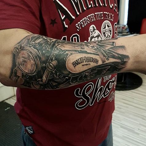 American Flag Forearm Tattoo, Hd Tattoos, Harley Tattoos, Motorcycle Tattoo, Harley Davidson Images, Harley Davidson Tattoos, Unique Vehicles, Motorcycle Tattoos, Biker Tattoos