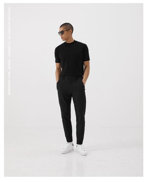 Minimalist Fashion Men Black, All Black Semi Formal Outfit Men, Monochrome Outfit Men, All Black Outfit Casual, Black Tshirt Outfit, Semi Formal Outfit, Black Outfit Men, Sports Wear Fashion, Semi Formal Outfits