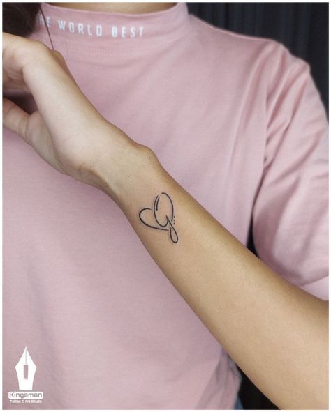 Heart With Initals Tattoo, Letter And Heart Tattoo, Heart With Letter Tattoo, Heart With Name Tattoo, G Letter Tattoo, G With Heart, Back Tattoo Full, G Heart Tattoo, Letter G Tattoo