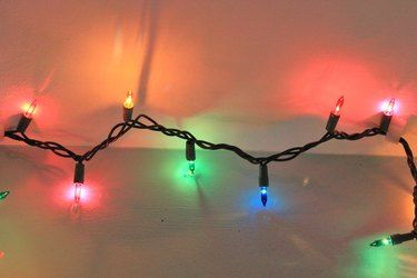 Christmas Lights Inside House Ideas, Christmas Lights In The Bedroom, Trash Monster, Christmas Lights Inside, Christmas Lights In Bedroom, Dream Christmas, Christmas Lights Outside, Indoor Christmas Lights, Christmas Light Installation