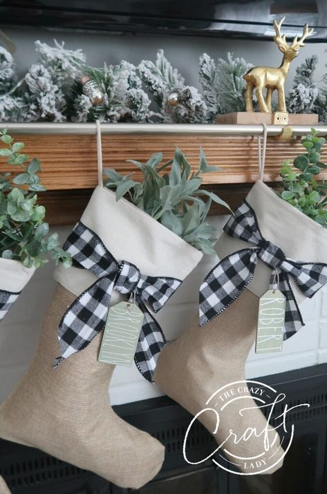 Stocking Tags Diy, Free Christmas Labels, Christmas Stockings Ideas, Diy Farmhouse Christmas, Custom Stockings, Linen Christmas Stocking, Farmhouse Christmas Stockings, Burlap Christmas Stockings, Christmas House Tour