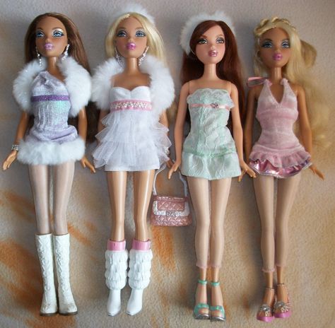 My Scene Collection - Snow Glam My Scene, Bratz Inspired Outfits, Dream Doll, Barbie I, Bratz Doll, Barbie Collection, Pretty Dolls, Look Vintage, Barbie Dress