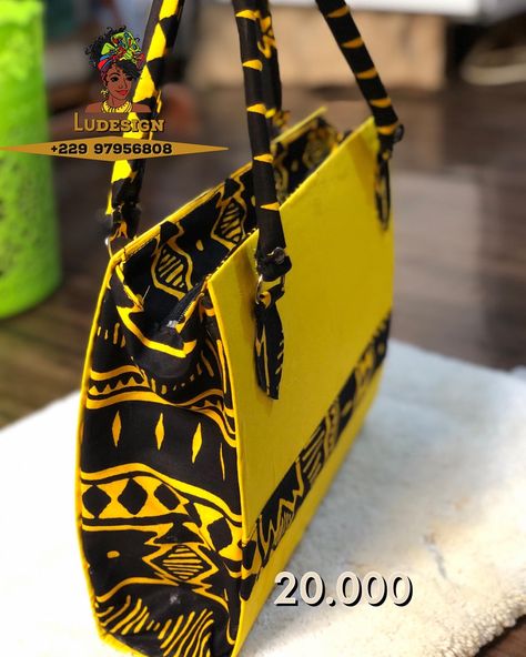 Ankara Handbags, Vintage Bag Pattern, African Fabric Accessories, Office Handbags, Decorated Tote Bags, Ankara Bags, African Bag, Photography Bags, Creative Bag