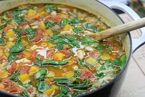 Barefoot Contessa's Winter Minestrone ⋆ Little Miss Finicky Summer Minestrone, Garlic Bruschetta, Winter Minestrone, Fried Tacos, Pesto Spinach, Tacos Dorados, Bruschetta Recipe, Barefoot Contessa, Minestrone Soup