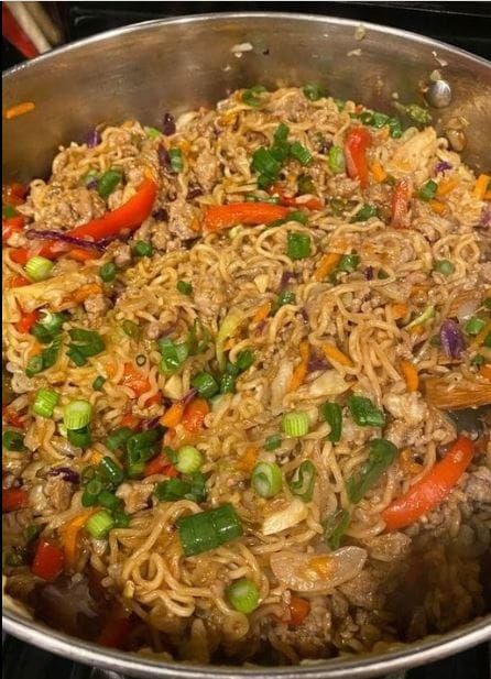 Old Grandma's Recipes | "This was so delicious and easy | Facebook Egg Roll Ramen Skillet, Egg Roll Ramen, Ramen Skillet, Cabbage And Carrots, Pork Egg Rolls, Chicken Egg Rolls, Chinese Stir Fry, One Dish Dinners, Coleslaw Mix