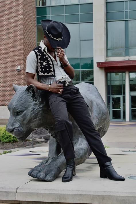 Flashy Cowboy Outfit, White Cowboy Hat Outfit Men, Black Cowboys Outfit, Space Cowboy Costume Men, Black Men Cowboy Outfits, Modern Cowboy Outfit, Black Cowboy Aesthetic, Cowboy Clothes For Men, Black Cowboy Outfit