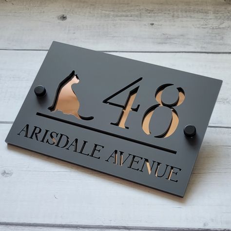 House Number Plate, Diy Mug Designs, House Number Plates, Address Signs, Door Design Modern, Door Numbers, House Number Sign, Cat Signs, House Doors