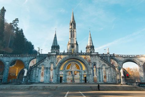 15 Things To Know Before Visiting Lourdes, France Marian Shrines, Lourdes France, National Road, Healing Waters, Spain Portugal, Lady Of Lourdes, Enjoy Nature, St James, Special Places