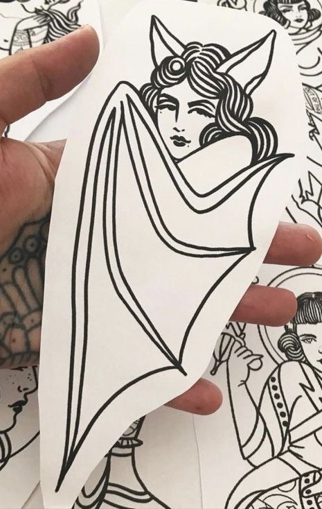 Marisa Core, Spooky Traditional Tattoo, Rocky Tattoo, Traditional Tattoo Outline, Vampire Tattoo, Vintage Tattoos, Halloween Flash, Arte Pin Up, Bat Tattoo