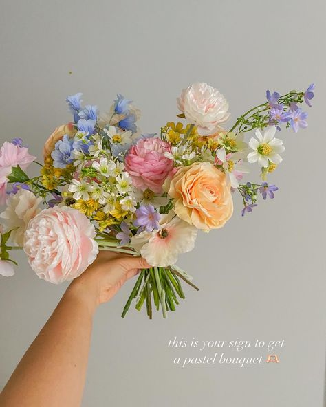 summer pastel bouquets are a must 🌷🧚🏻 Simple Pastel Bouquet, Spring Pastel Bridal Bouquet, Spring Bridesmaids Bouquets, Runuculous Flower Bouquet, Wedding Florals Pastel, Garden Party Bouquet, Whimsical Flower Bouquet, Garden Party Wedding Bouquet, Pastel Bouquet Wedding