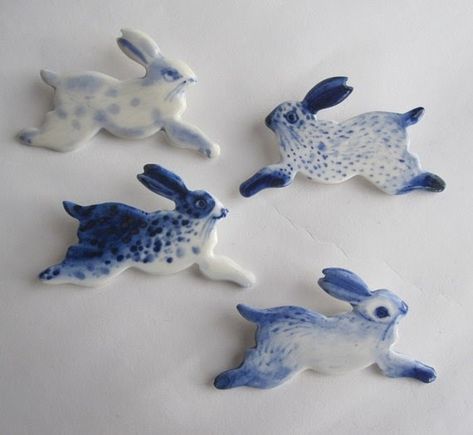 bunny brooches Harriet Damave is the artist behind these adorable bunnies and horses and goats and kitties. I feel like I wouldn't b... Delft Porcelain, Porcelain Brooch, Indigo Watercolor, Dutch Delft, Mini Ideas, Cup Ideas, Beautiful Rooms, Rabbit Art, Clay Animals