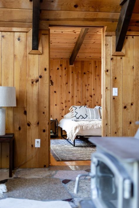 V Match Pine Walls, Pine Walls Bedroom, Knotty Pine Decor, Canada Cabin, Knotty Pine Ceiling, Knotty Pine Cabin, Knotty Pine Paneling, Stairway Walls, Modern Cabin Interior